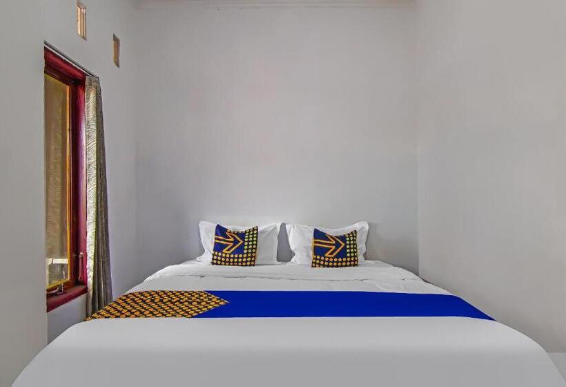 هتل Spot On 92498 Fanni Homestay
