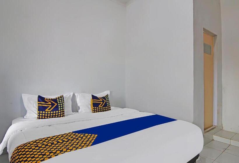هتل Spot On 92498 Fanni Homestay