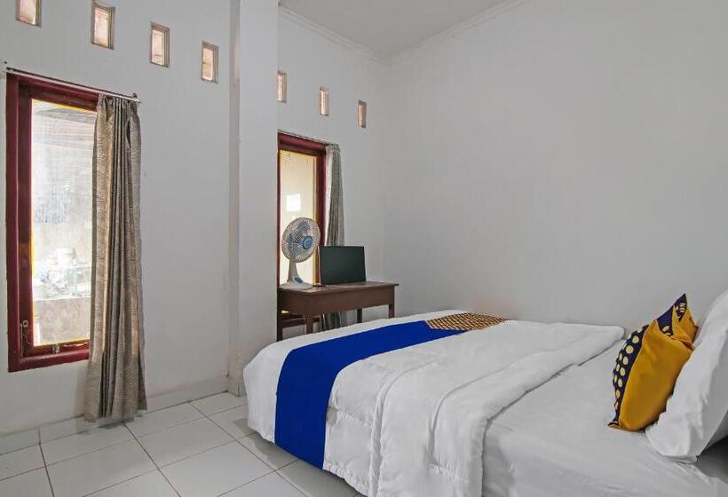 هتل Spot On 92498 Fanni Homestay