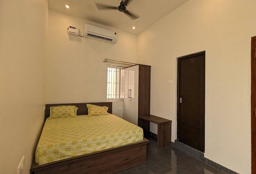 ホテル Urban Stay