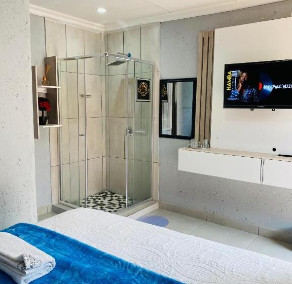 膳宿费 Executive Galaxy Guest House Nkowankowa Extension 2