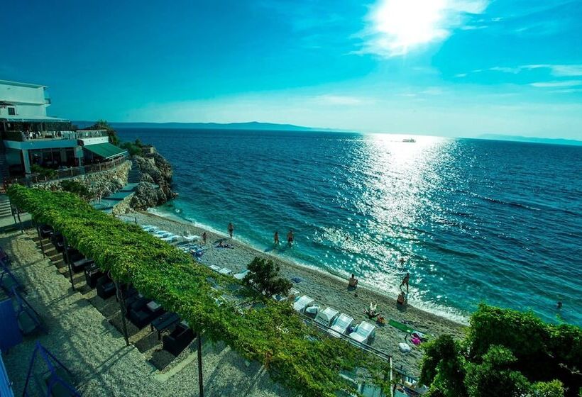فندق Beach