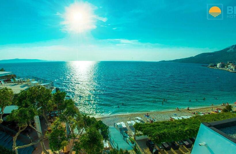 فندق Beach