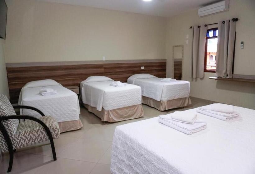 ホテル Camburi Praia
