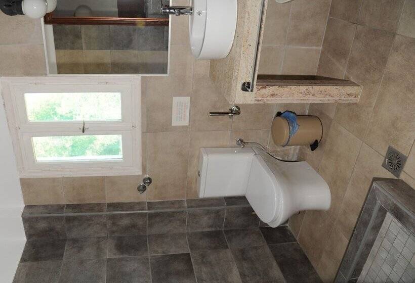 هتل Captains Studios & Apartments
