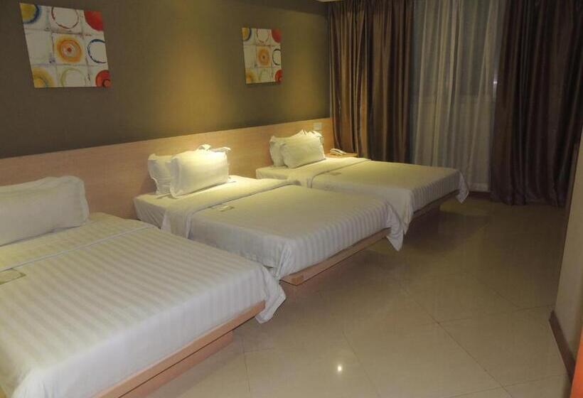 هتل Dela Chambre