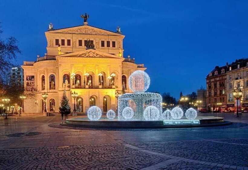 Fotos del hotel Hotel Forty Four:  3