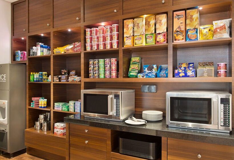 Fotos del hotel Hilton Garden Inn Dubai Al Mina  Jumeirah:  28