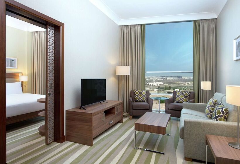 Fotos del hotel Hilton Garden Inn Dubai Al Muraqabat  Deira:  2