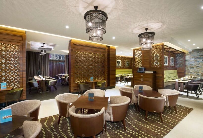 Fotos del hotel Hilton Garden Inn Dubai Al Muraqabat  Deira:  59