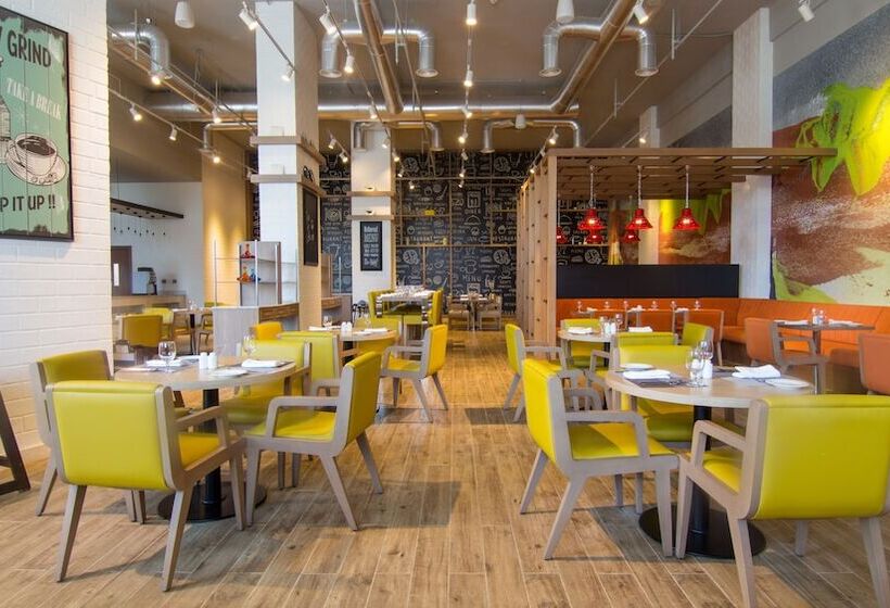 Fotos del hotel Ibis Styles Dragon Mart Dubai:  16