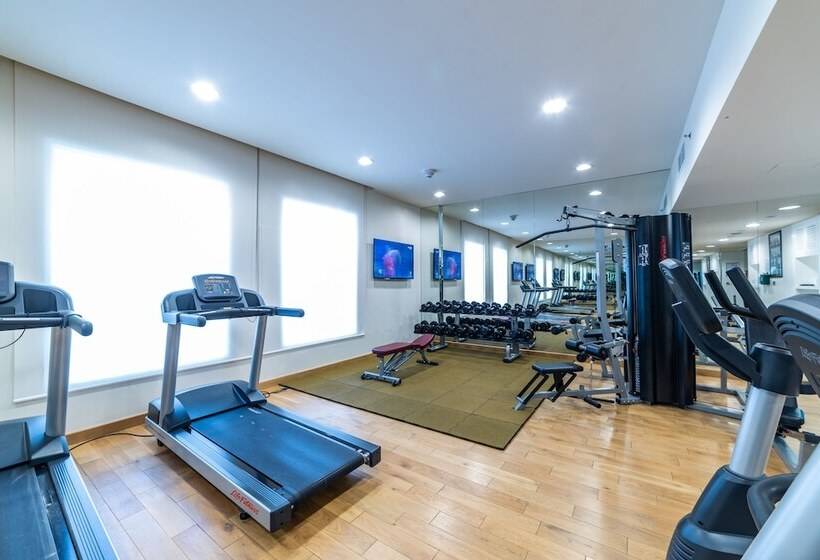 Fotos del hotel Ibis Styles Dragon Mart Dubai:  34