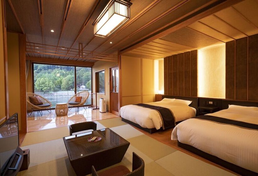 هتل Kyoto Uji Hanayashiki Ukifuneen