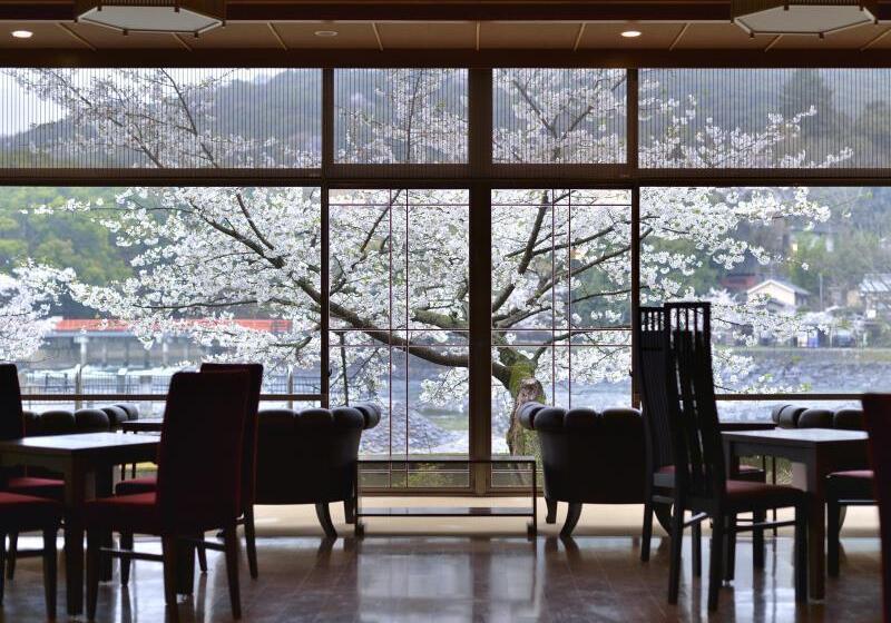 هتل Kyoto Uji Hanayashiki Ukifuneen