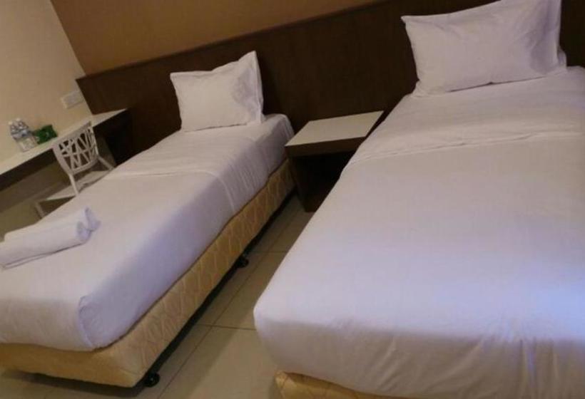 هتل Langkawi Uptown