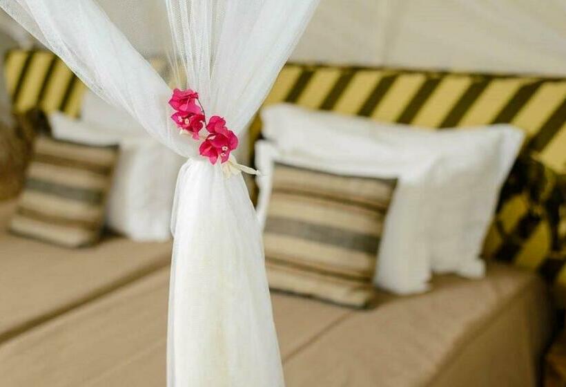 בית מלון כפרי Montebelo Gorongosa Lodge & Safari