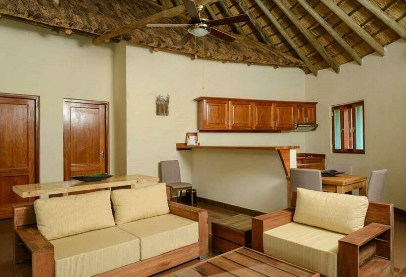 בית מלון כפרי Montebelo Gorongosa Lodge & Safari