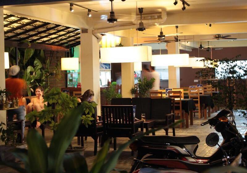 هتل Naga Angkor Hostel