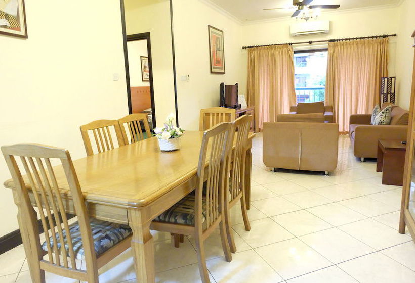 Fotos del hotel North Borneo Paradise @ Marina Court Resort Condo:  3