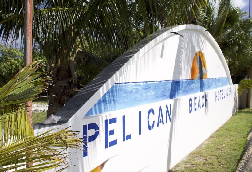هتل Pelican Beach