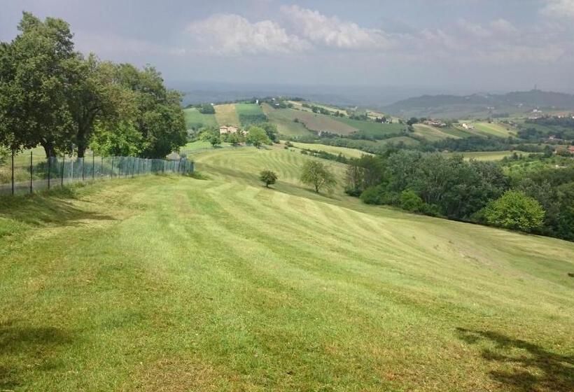 هتل روستایی Agriturismo Antica Torre