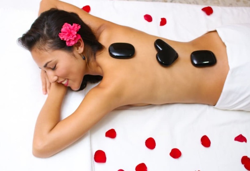 هتل Spa Taninul