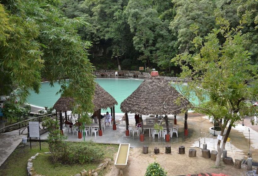 هتل Spa Taninul