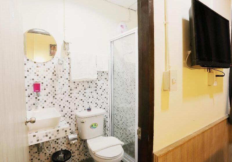 هتل Sukhumvit 20 Guest House