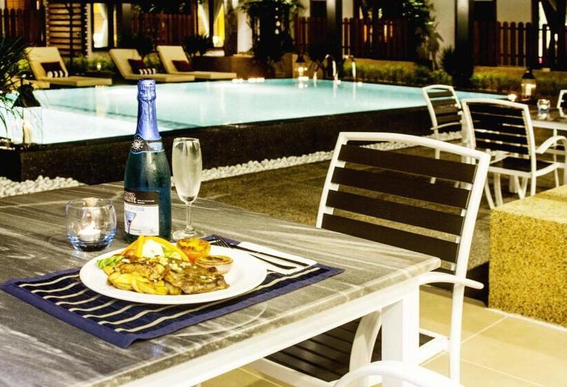 هتل Palette Telaga Terrace Boutique Resort