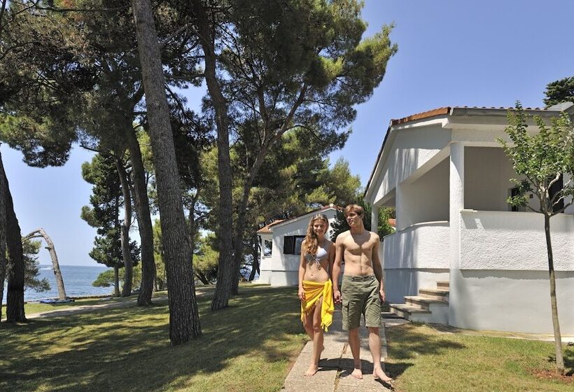 בית מלון כפרי Villa Galijot Plava Laguna