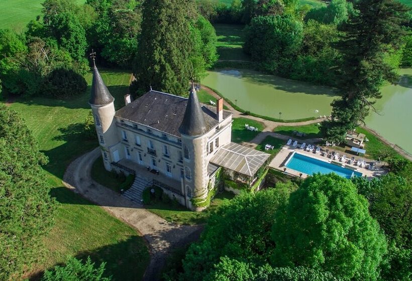 پانسیون Château Les Vallées