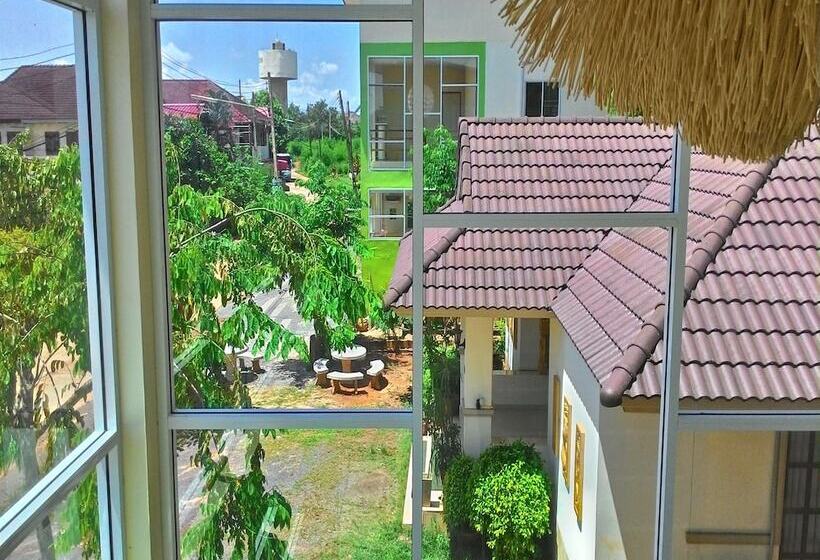 پانسیون Green Home Resort