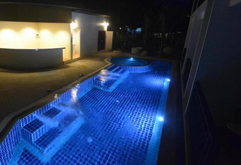 پانسیون Green View Beach Resort