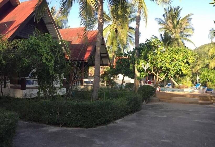 استراحتگاه Lanta Summer House 1