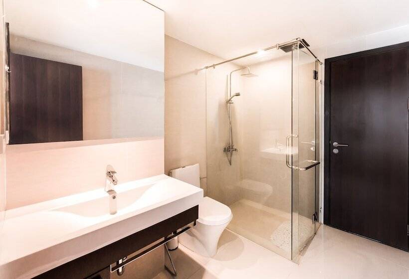 استراحتگاه The Title Condo By Tropic Look