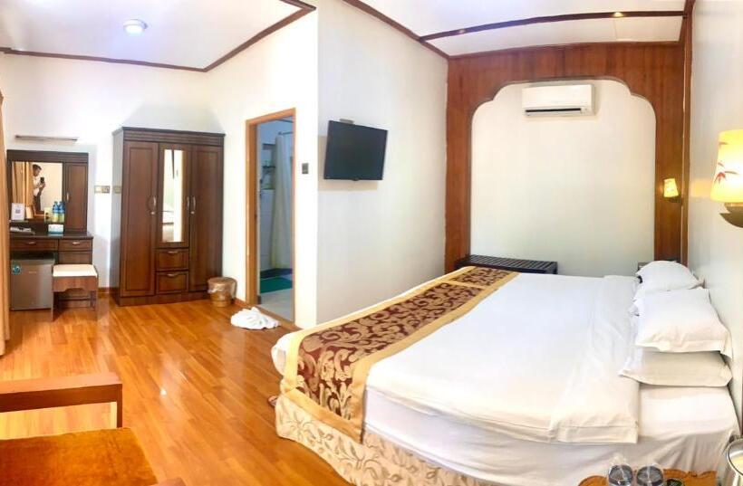 The Hotel Umbra Bagan
