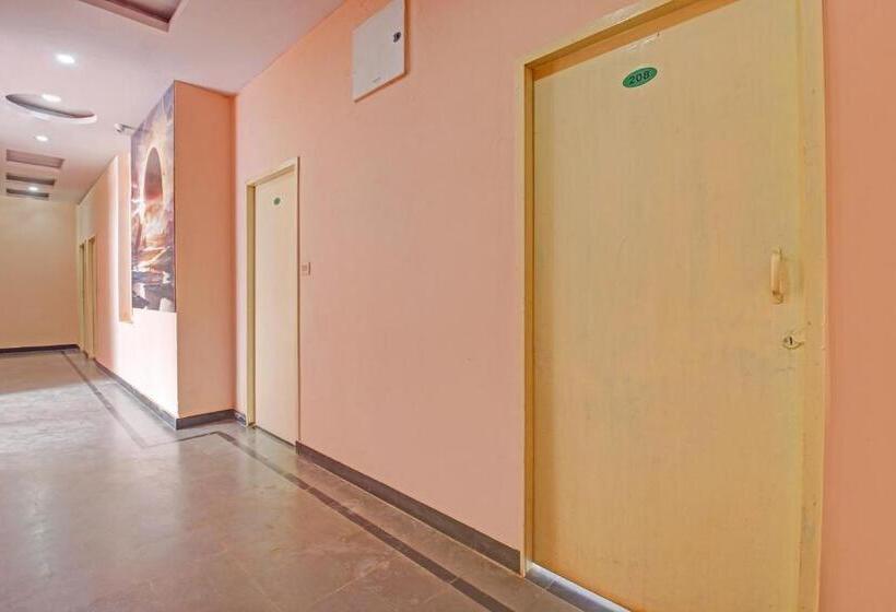 فندق Spot On 811891  Shepherds Boarding And Lodging
