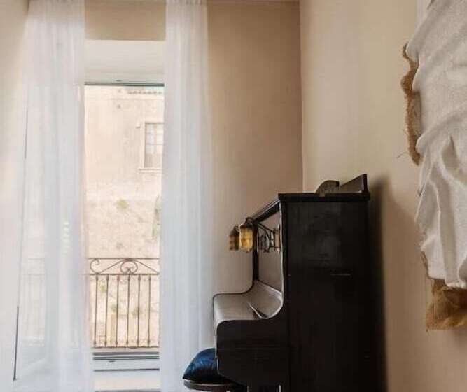تختخواب و صبحانه Aria Rooms And Terrace