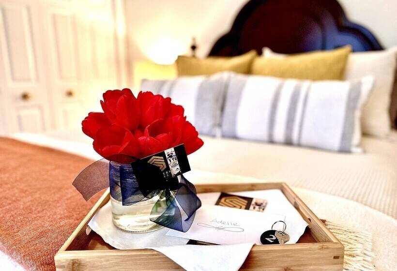 تختخواب و صبحانه Settlers Suites