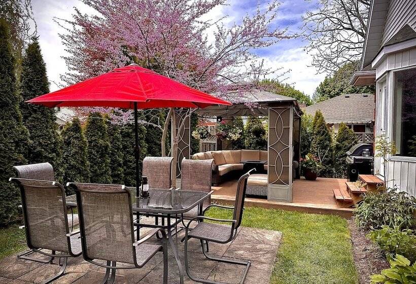 تختخواب و صبحانه Settlers Suites