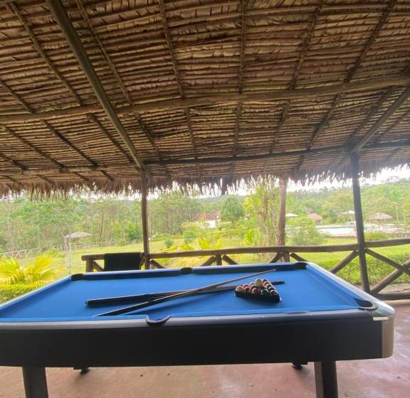 هتل Andasibe Sifaka Lodge