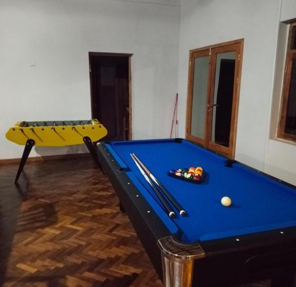 هتل Andasibe Sifaka Lodge