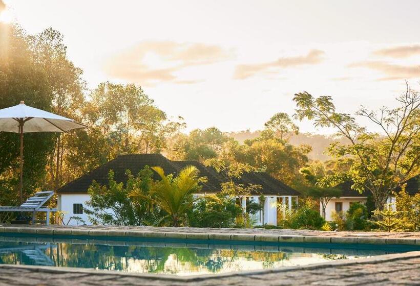 هتل Andasibe Sifaka Lodge