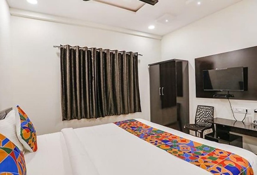 Fabhotel Royal Stay