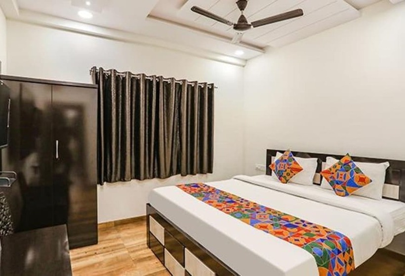 Fabhotel Royal Stay