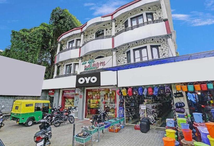 ホテル Oyo Flagship 81130 Palm Stay