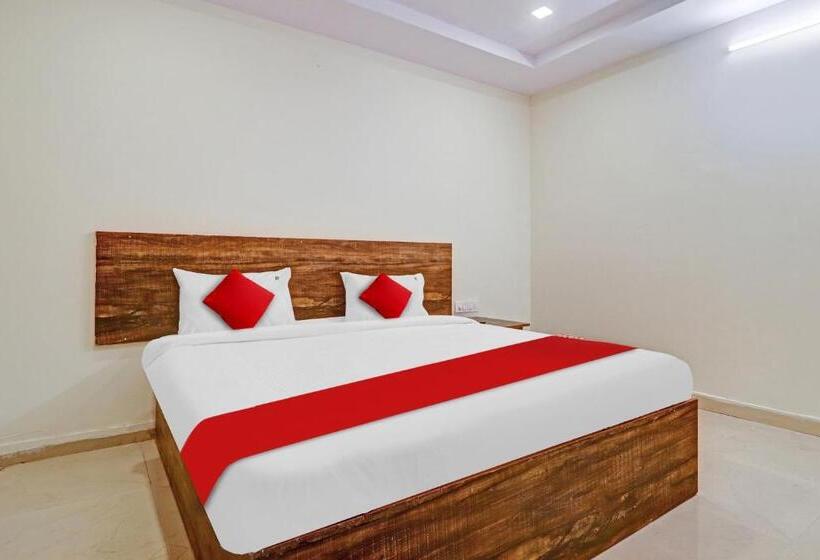 هتل Oyo Flagship 81135 R Square Inn