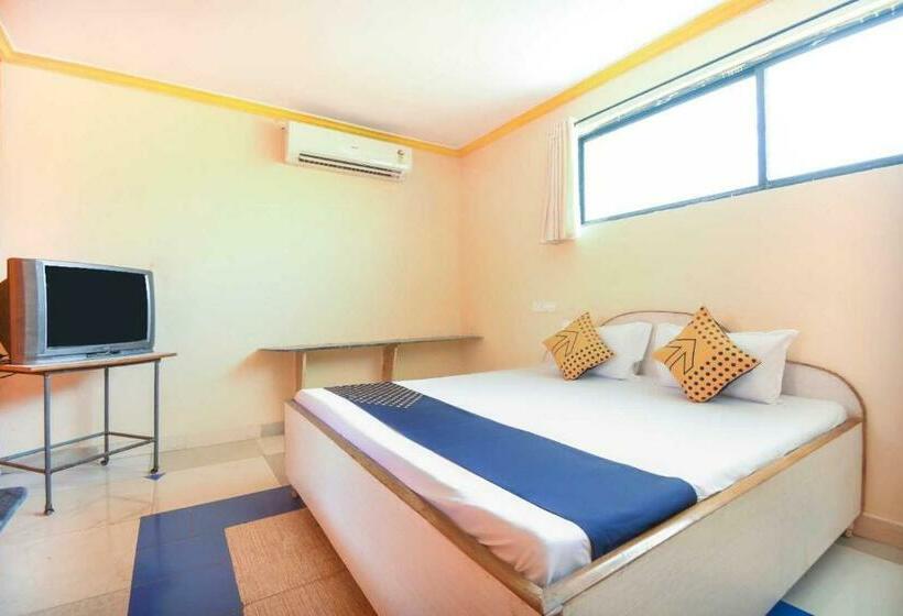 فندق Oyo Flagship 81136 Renuka Lodging And Boarding
