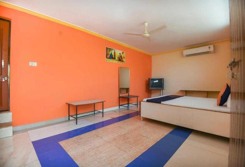 فندق Oyo Flagship 81136 Renuka Lodging And Boarding