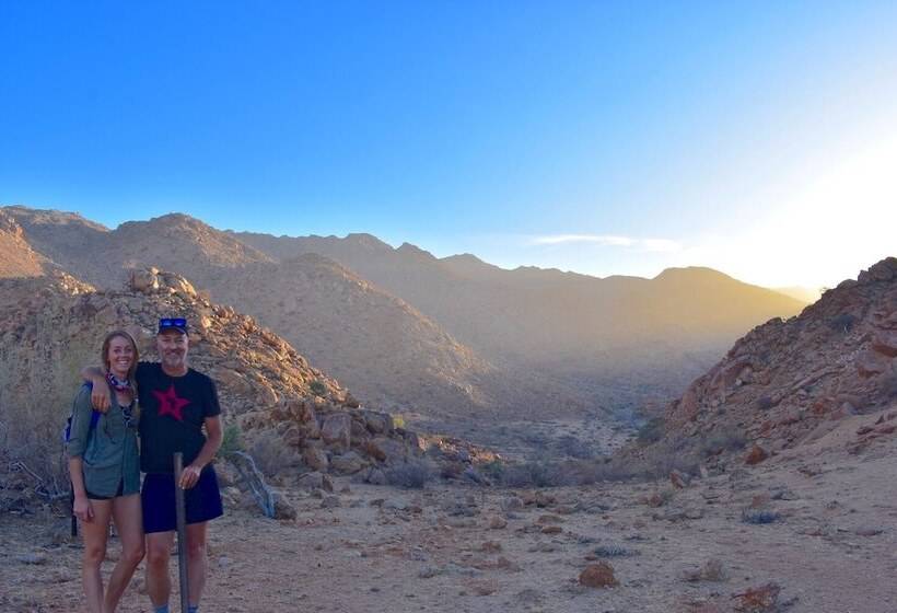 酒店 Solitaire Lodge